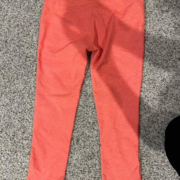 Fabletics capri length leggings - Picture 3 of 3